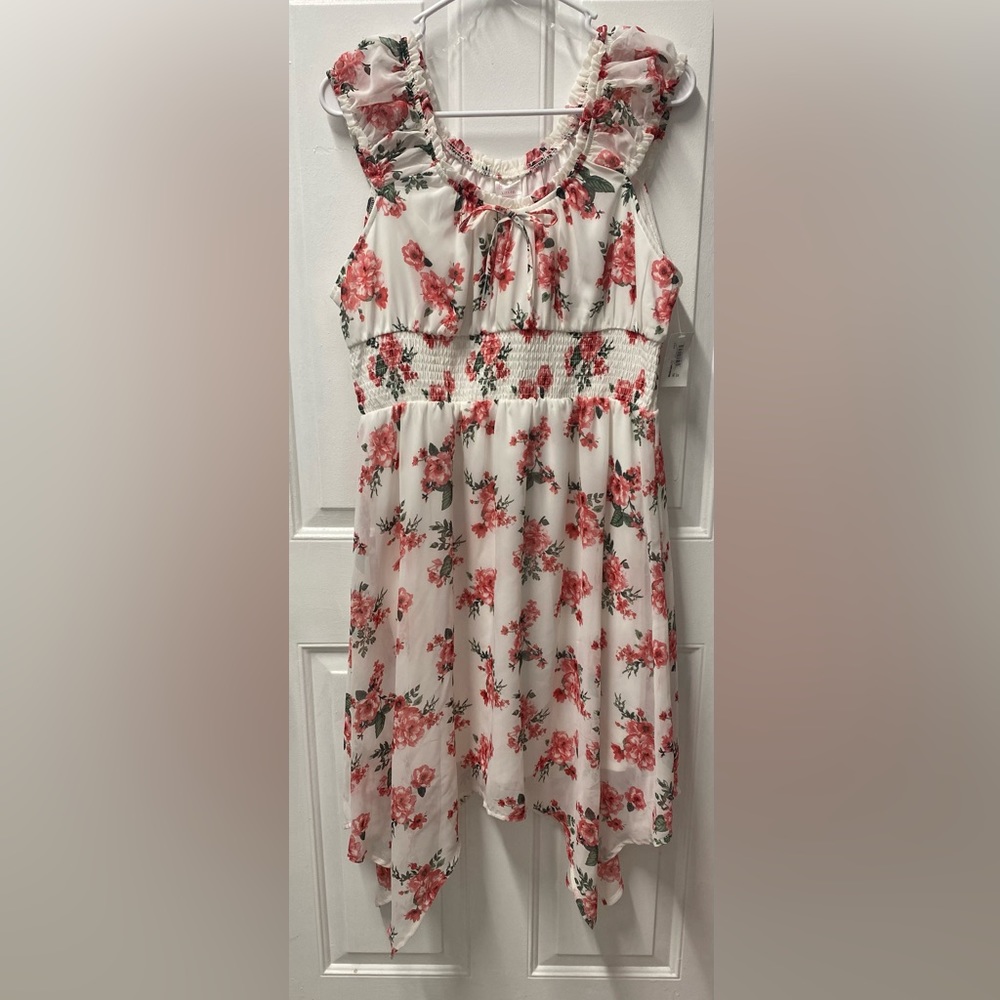 SunDress Flower Print Cap Sleeve Smock Waist  Large 11-13 White Pink Flowers